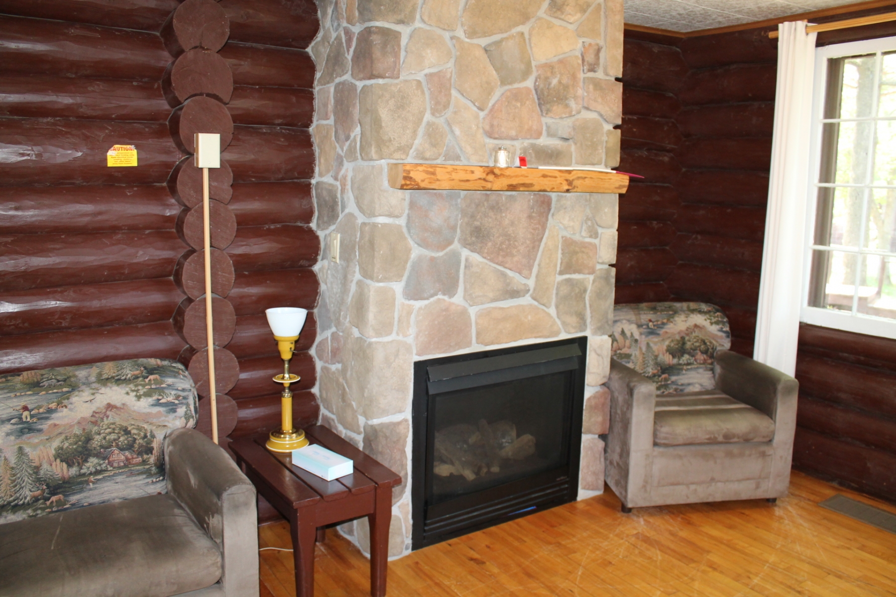 Cabin-1-Fireplace