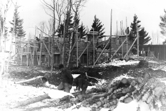 KML-Lodge-Under-Construction-BW