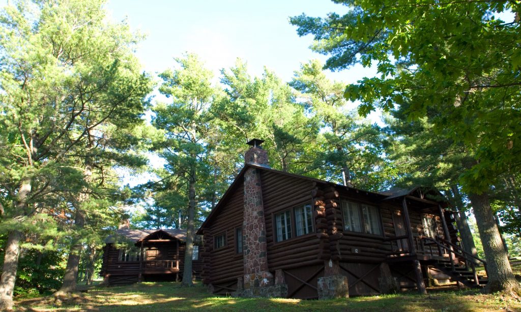 Lodging » Keweenaw Mountain Lodge